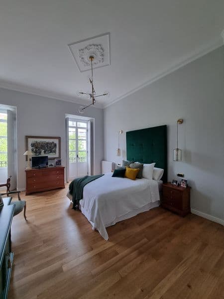 Dormitorio parquet – trabajo de Parquets Blanco en Vigo