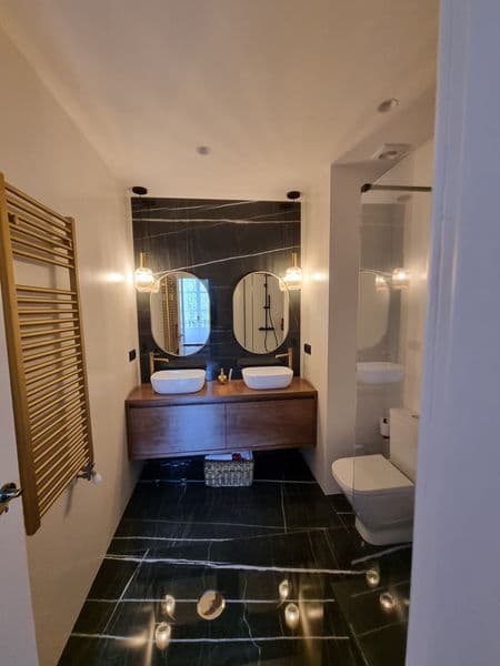 Mueble baño madera – trabajo de Parquets Blanco en Vigo